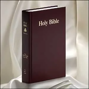 NKJV Gift Bible with Finley Helps (Burgundy)